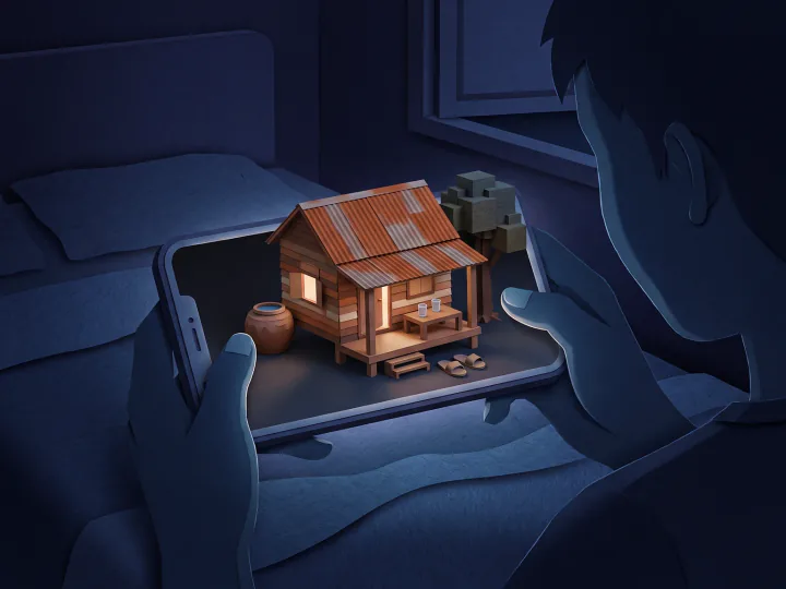 ต้นถือโทรศัพท์เล่นเกมอยู่ในห้องมืด บนจอเป็นบ้านไม้ที่เขาสร้างขึ้น มีหลังคาสังกะสี ตุ่มน้ำ โต๊ะเตี้ยกับแก้วสองใบ และรองเท้าแตะหน้าบันได